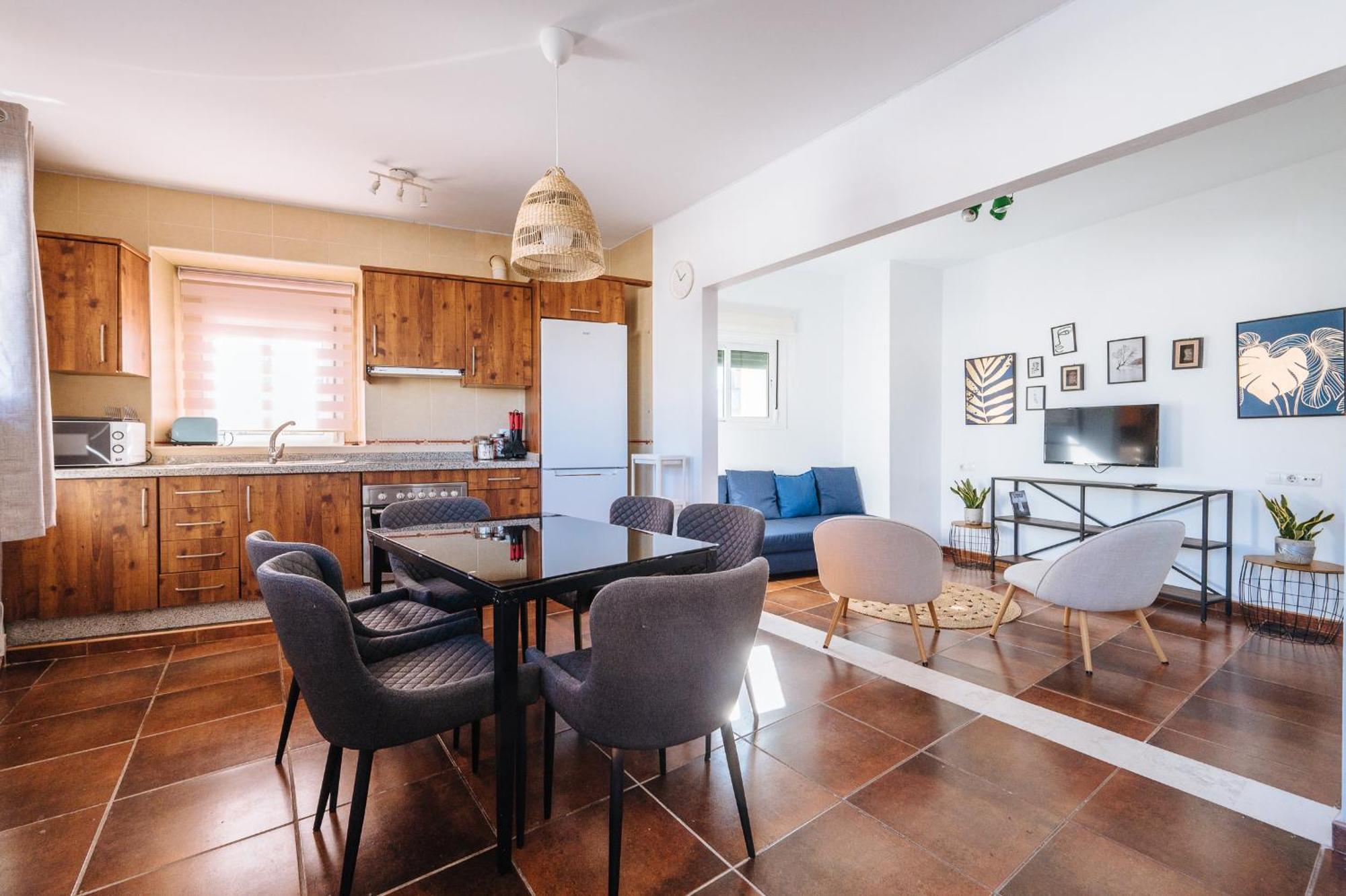 Homeyseville-Lovely Duplex At Santa Cruz 10 Pax, Parking Optional Экстерьер фото